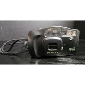 Vintage Pentax PC-30 Point‎ And Shoot Focus Free 35mm Film Camera Flash Built In